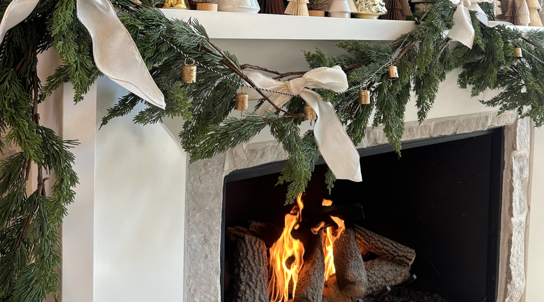 Christmas Mantel Decor and Ideas 2024