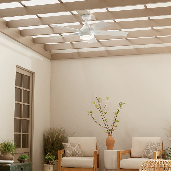 5 Things to Consider Before Buying an Outdoor Ceiling Fan
