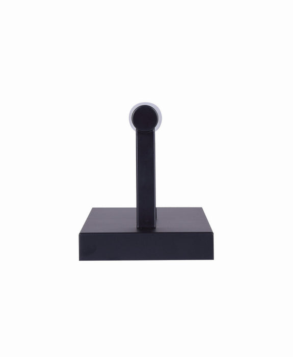 Canarm - IWF1011A01BK - One Light Wall Sconce - King - Black