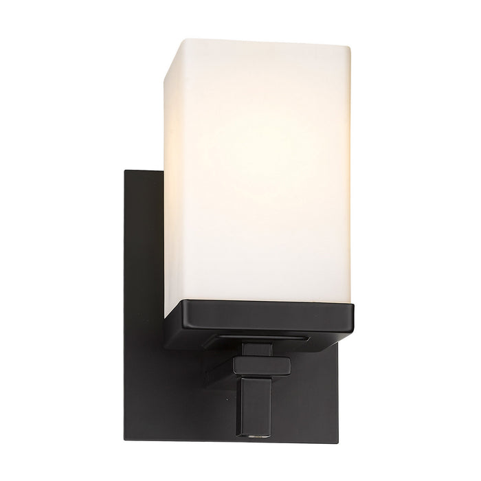 Golden - DDDD-BA1 BLK-OP - One Light Wall Sconce - Maddox - Matte Black