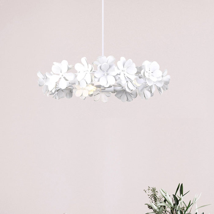 Canarm - ICH2022B03WH20 - Three Light Chandelier - Cassia - Matte White