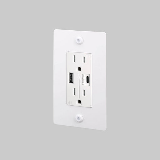 Outlet White