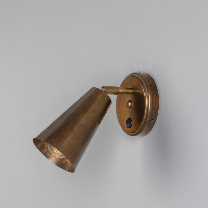 Mullan Lighting - MLWL332ANTBRS - One Light Wall Sconce - Cashel - Antique Brass