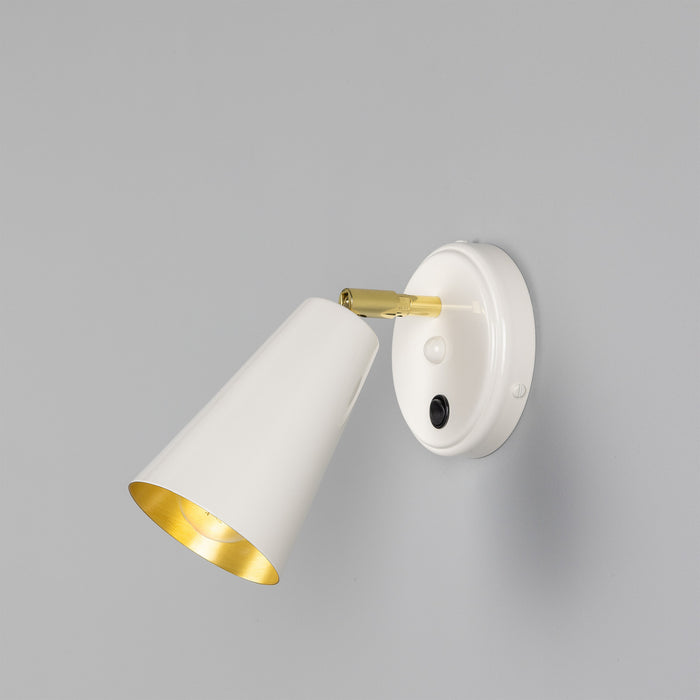 Mullan Lighting - MLWL332PCWTE - One Light Wall Sconce - Cashel - White / Brass Inner