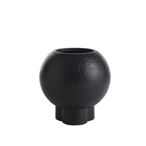 Lorenzo Outdoor Planter Matte Black