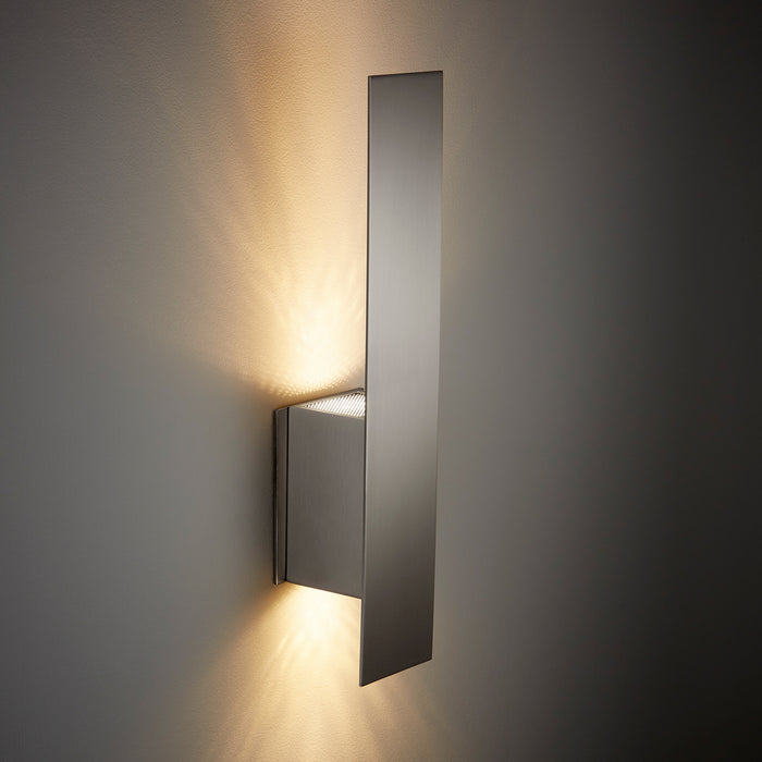Quorum - 3-504-24 - LED Wall Sconce - Reflex - Satin Nickel