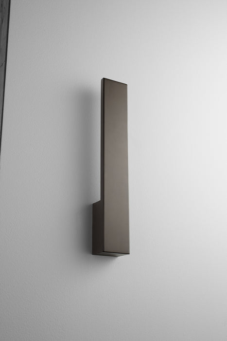 Quorum - 3-511-22 - LED Wall Sconce - Icon - Oiled Bronze