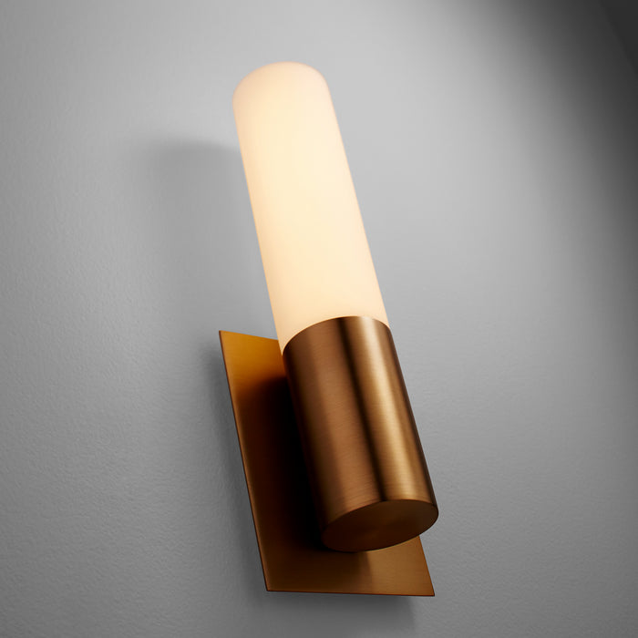Quorum - 3-528-40 - LED Wall Sconce - Magneta - Aged Brass