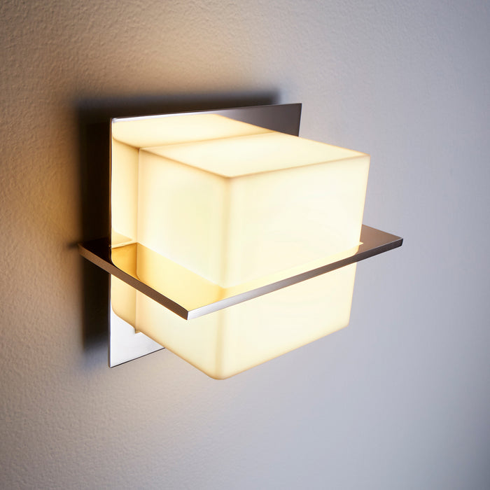 Quorum - 3-541-20 - LED Wall Sconce - Metrix - Polished Nickel