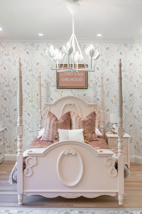 Alberto Chandelier-Mid. Chandeliers-Visual Comfort Signature-Lighting Design Store