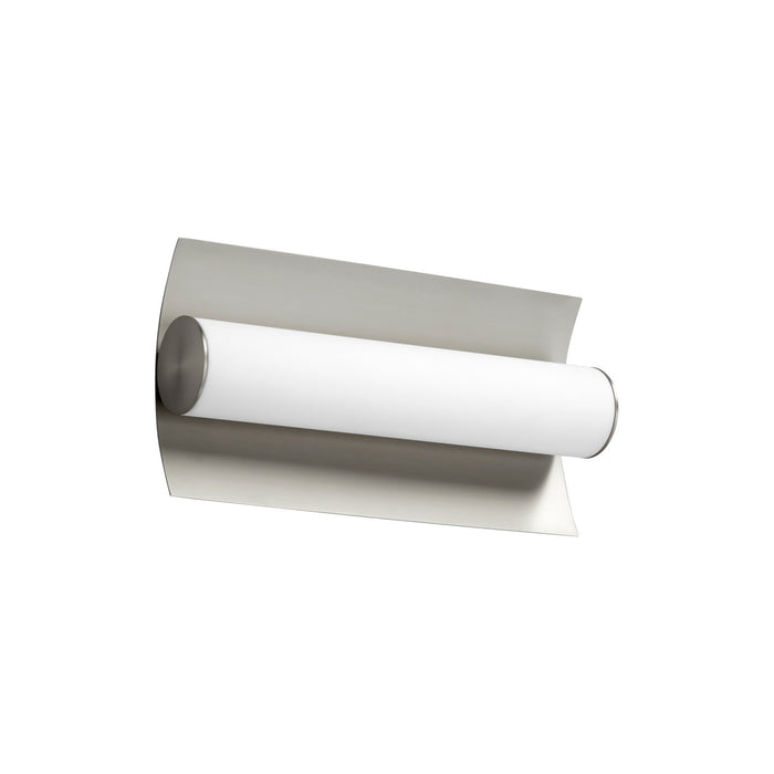 Quorum - 3-5020-24 - LED Wall Sconce - Wave - Satin Nickel