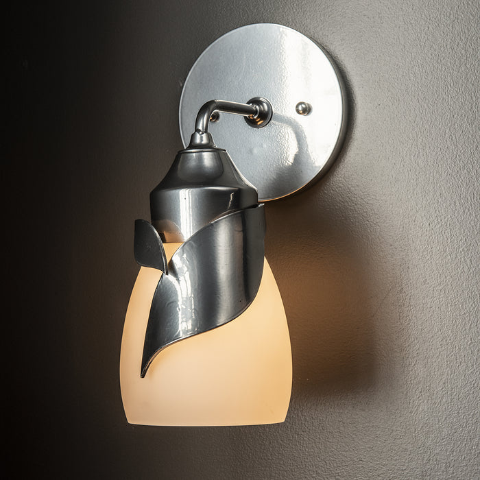 Hubbardton Forge - 201350-SKT-85-GG0330 - One Light Bath Sconce - Lapas - Sterling