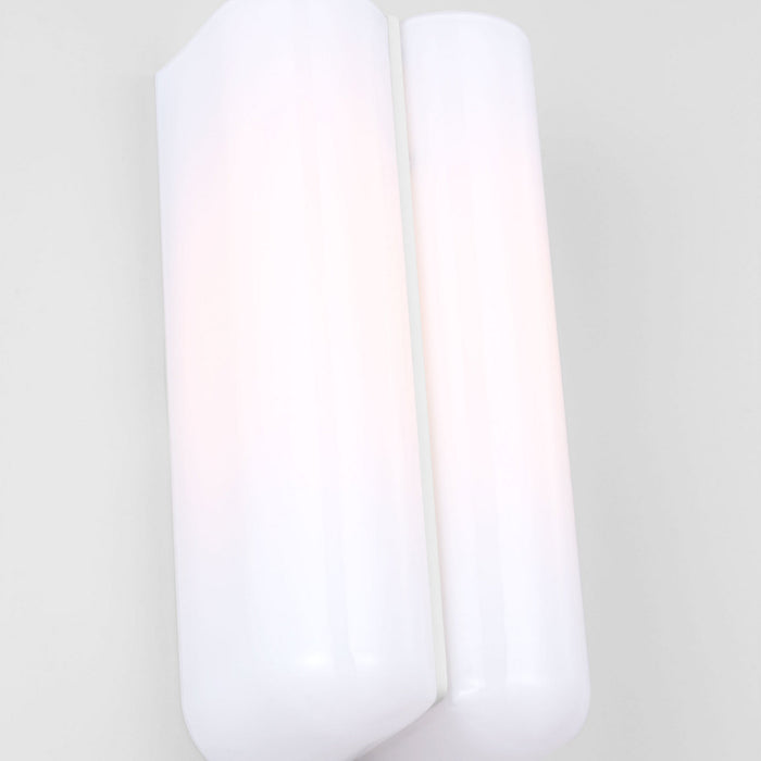 Visual Comfort Studio - LXW1061MWT - One Light Wall Sconce - Cheverny - Matte White