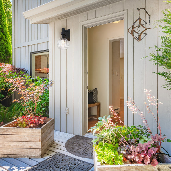 Designers Fountain - D337M-16EW-BK - One Light Outdoor Wall Sconce - Fernwood - Matte Black