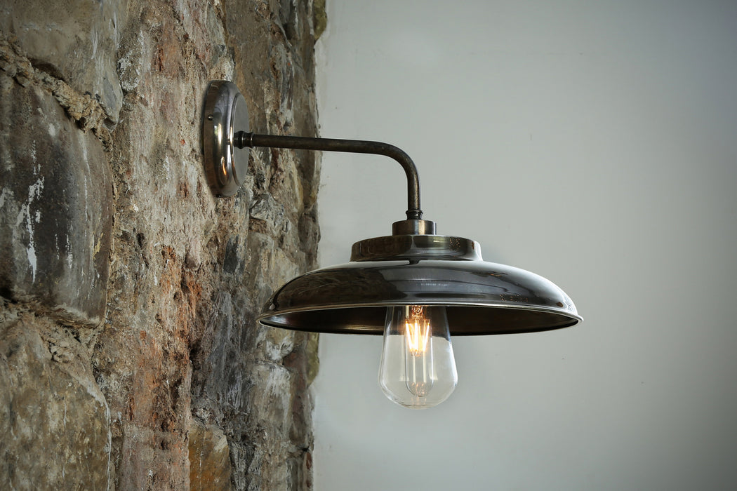 Mullan Lighting - MLBWL005ANTSLVCL - One Light Wall Sconce - Darya - Antique Silver