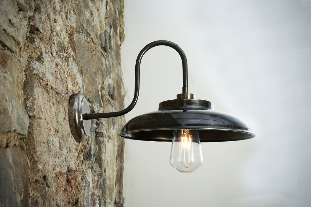 Mullan Lighting - MLBWL055ANTSLVCL - One Light Wall Sconce - Darya - Antique Silver