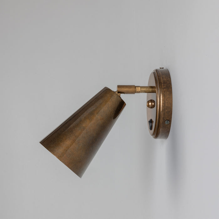 Mullan Lighting - MLWL332ANTBRS - One Light Wall Sconce - Cashel - Antique Brass