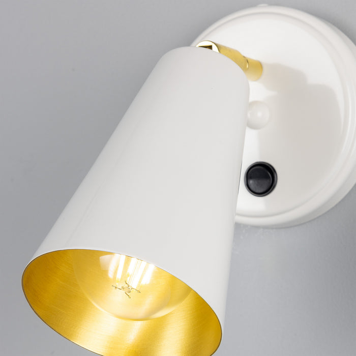 Mullan Lighting - MLWL332PCWTE - One Light Wall Sconce - Cashel - White / Brass Inner