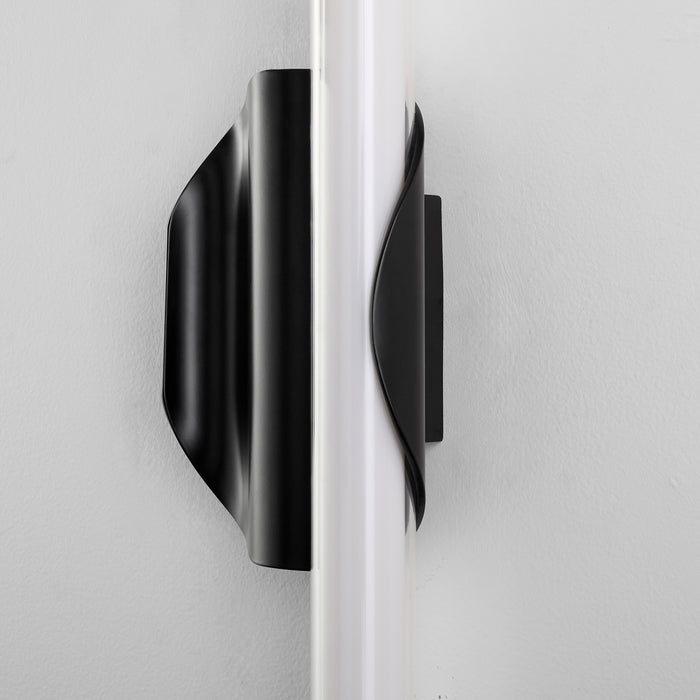 Quorum - 3-57-15 - LED Wall Sconce - Ola - Black
