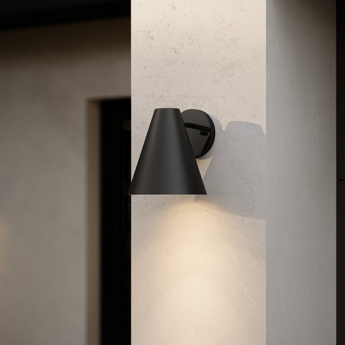 Progress Lighting - P560408-31M - One Light Outdoor Wall Mount - Mik - Matte Black