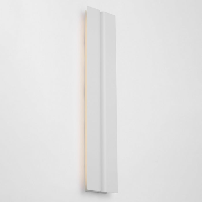 Visual Comfort Modern - PBV80127MW - LED Vanity - Cloak - Matte White