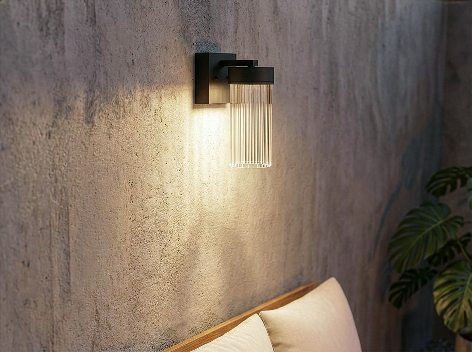 Canarm - LOL770BK - LED Outdoor Wall Mount - Aeron - Black (Sand)