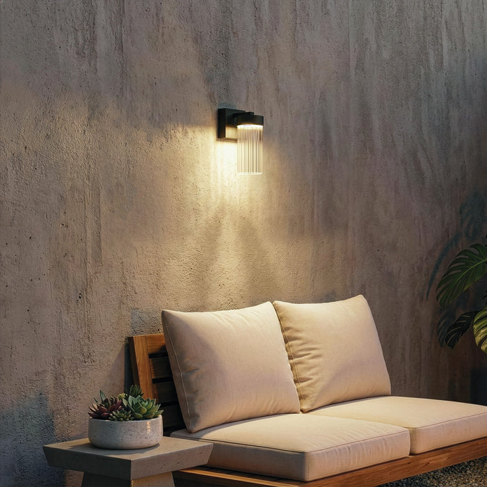 Canarm - LOL770BK - LED Outdoor Wall Mount - Aeron - Black (Sand)