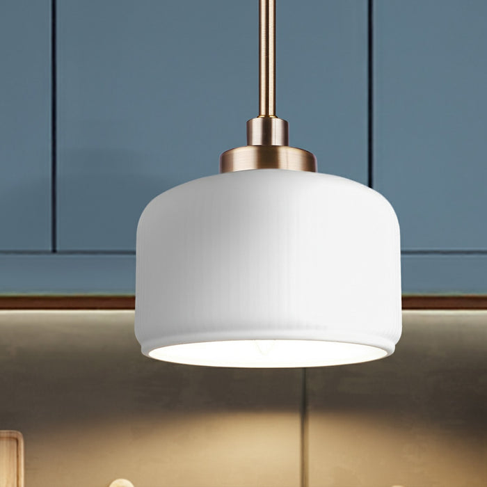 Canarm - IPL2252B01GD - One Light Pendant - Clare - Gold