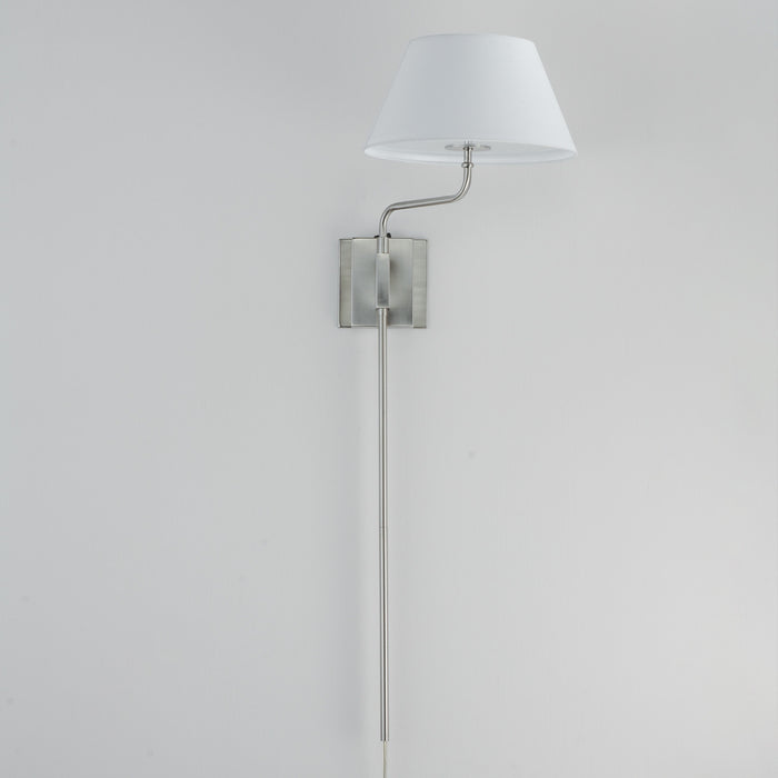 Maxim - 18410OFPN - One Light Wall Sconce - Dunbridge - Polished Nickel