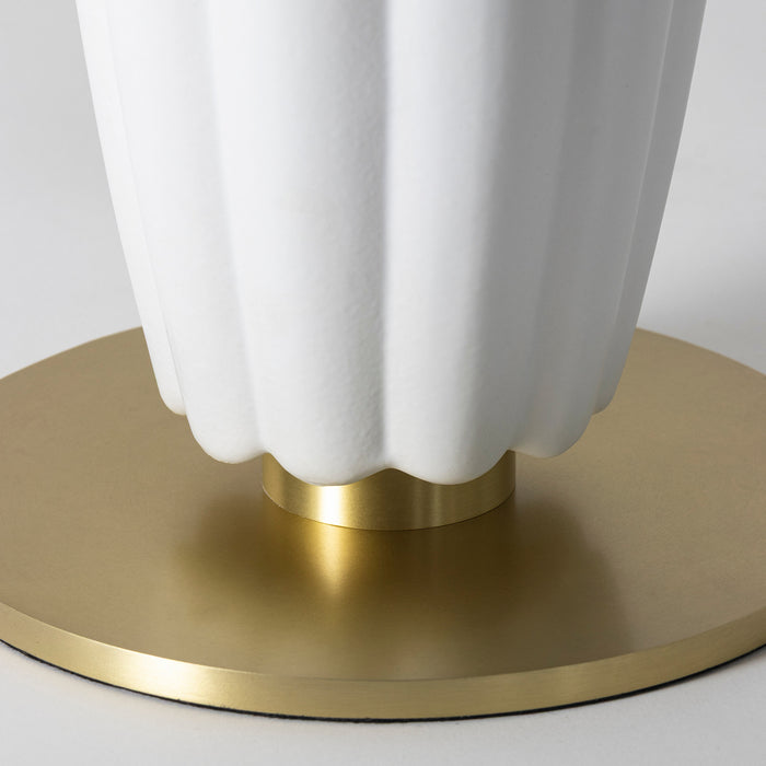 Regina Andrew - 13-1709WT - One Light Table Lamp - Crocus - White