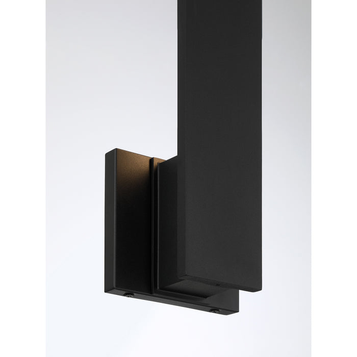 Savoy House - 5-118-5CCT-BK - LED Outdoor Wall Lantern - Davis - Black