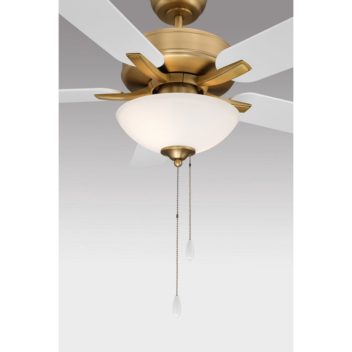 Meridian - M2034NBRV - 52" Ceiling Fan - Natural Brass