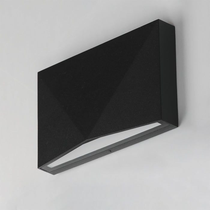 ET2 - E41560-BK - LED Wall Sconce - Fractal - Black