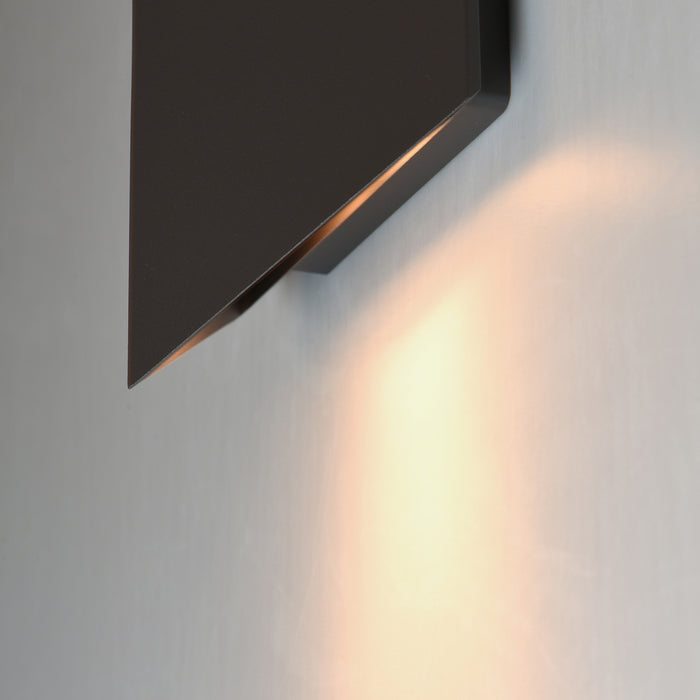 ET2 - E41561-ABZ - LED Wall Sconce - Fractal - Architectural Bronze