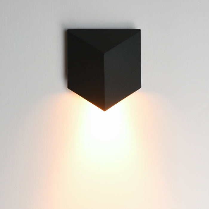 ET2 - E41561-BK - LED Wall Sconce - Fractal - Black