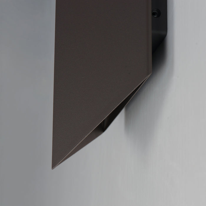 ET2 - E41562-ABZ - LED Wall Sconce - Fractal - Architectural Bronze