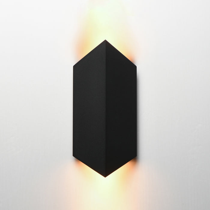 ET2 - E41562-BK - LED Wall Sconce - Fractal - Black