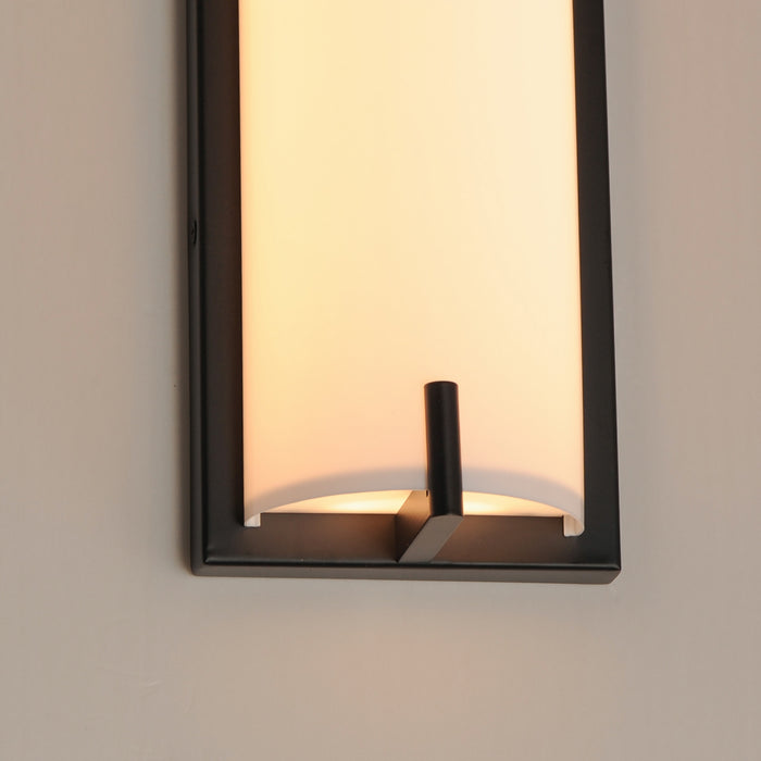 ET2 - E23452-BK - LED Bath Sconce - Alto - Black