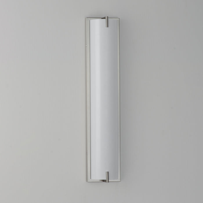 ET2 - E23452-SN - LED Bath Sconce - Alto - Satin Nickel