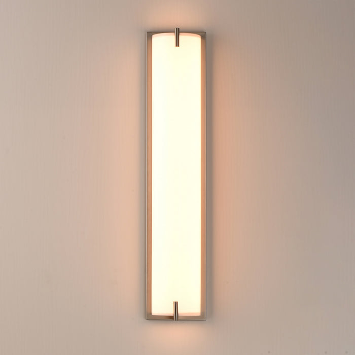 ET2 - E23452-SN - LED Bath Sconce - Alto - Satin Nickel