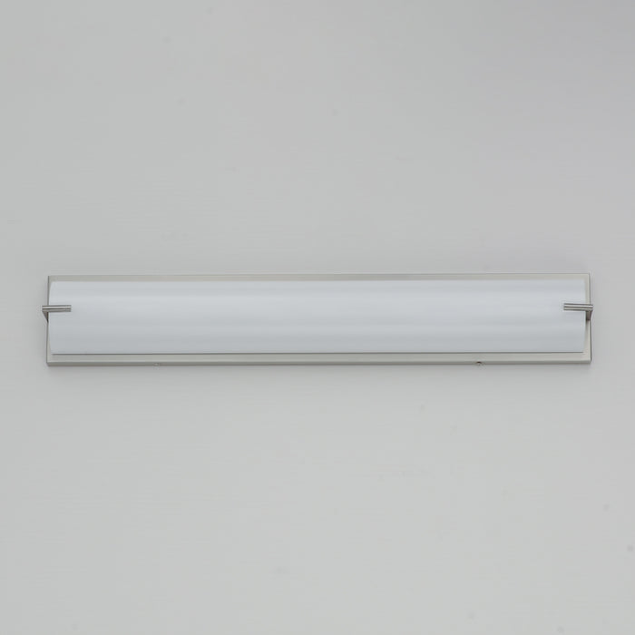 ET2 - E23453-SN - LED Bath Sconce - Alto - Satin Nickel