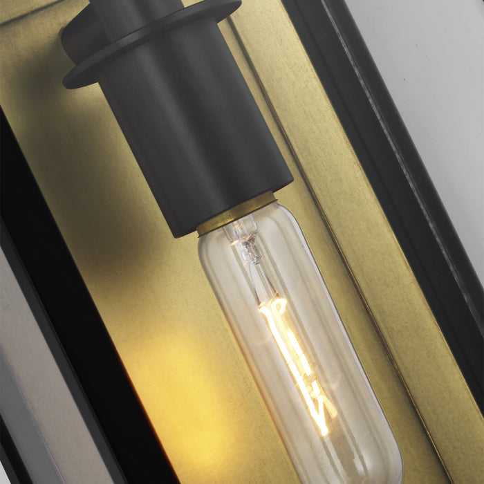 Freeport Outdoor Wall Lantern-Exterior-Visual Comfort Studio-Lighting Design Store