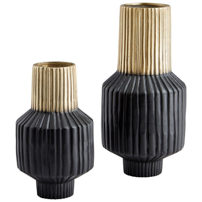 Cyan - 10624 - Vase - Matt Black And Gold