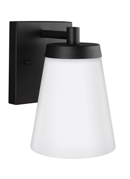 Generation Lighting - 8538601EN3-12 - One Light Outdoor Wall Lantern - Renville - Black