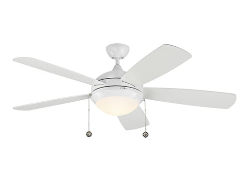 Monte Carlo - 5DIC52WHD-V1 - 52``Ceiling Fan - Discus Classic - White / Matte Opal
