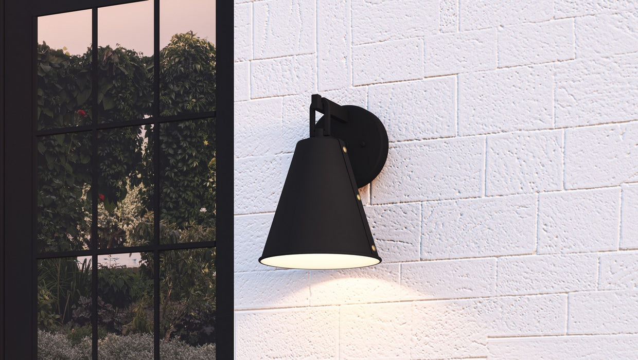 Quoizel - HYD8408MBK - One Light Outdoor Wall Mount - Hyde - Matte Black
